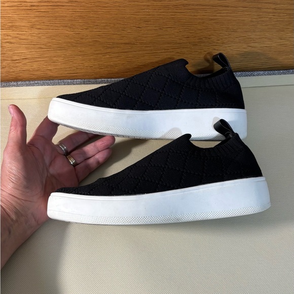 Steve Madden Bequilt sneaker slip on loafer stretch sock shoe - Picture 4 of 9